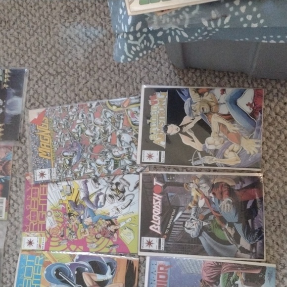 Comics - Picture 3 of 5